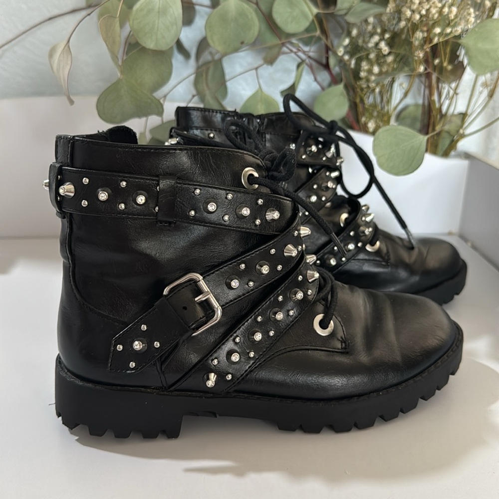 Black Zara Kids Rockstud Booties Girls Size 1.5 34 Boots Side Zip Rockstar